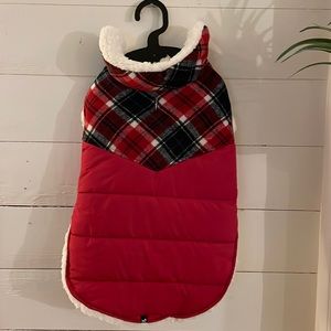 NWT Hotel Doggy Red Plaid Puffy Dog Jacket with Sherpa Lining, Size L